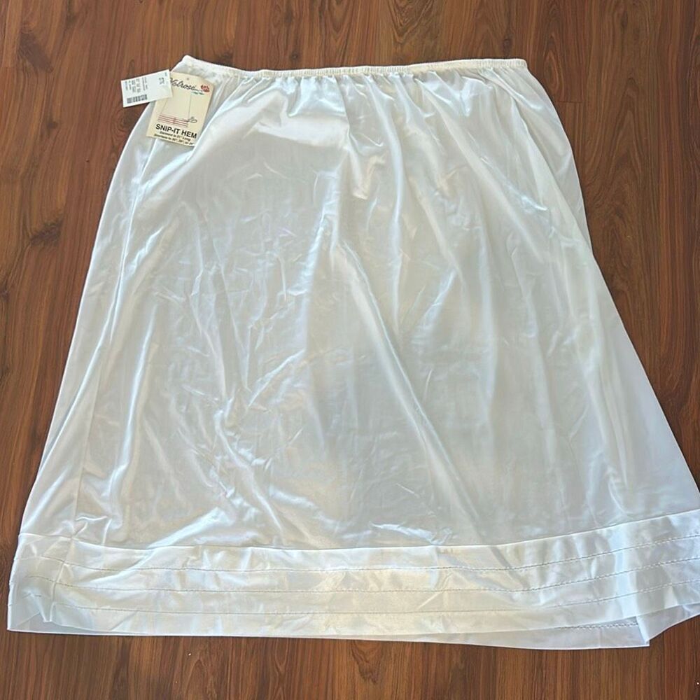 NWT Velrose Vintage deadstock white snippet hem slip skirt size 5X